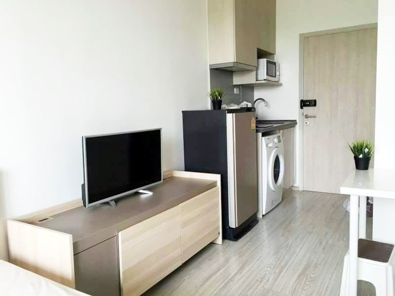 Condo for rent Ideo Mobi Sukhu