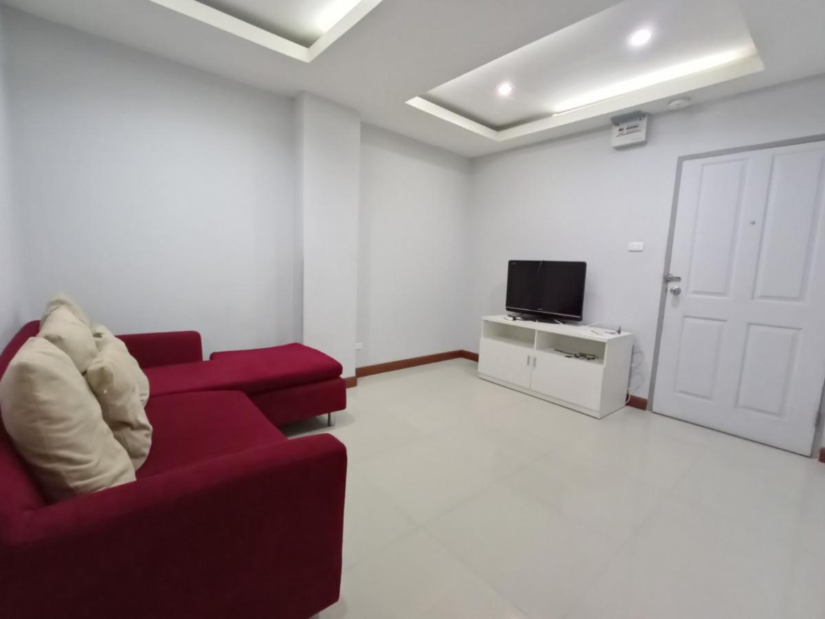 Condo for rent Saim city condo