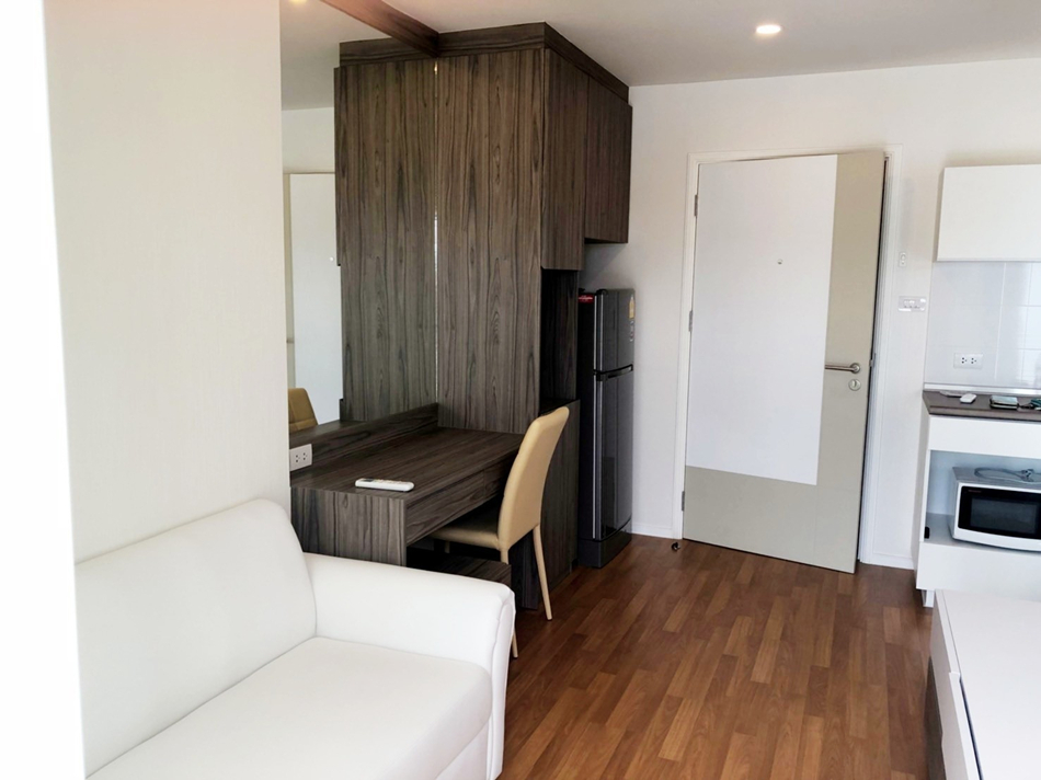 Condo for rent Lumpini Place B