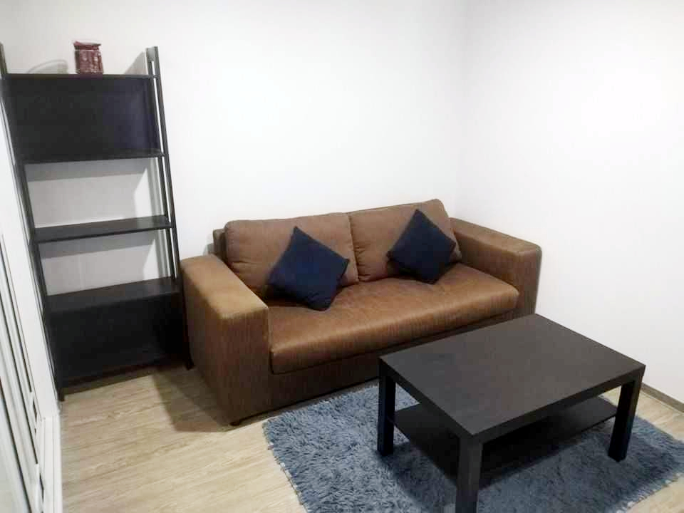 Condo for rent Regent Home Suk