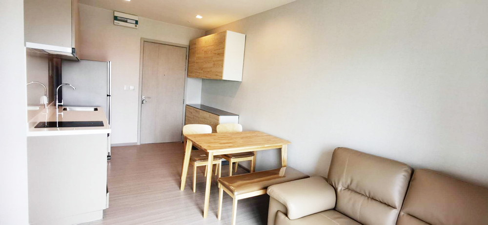 Condo for rent Life Sukhumvit 