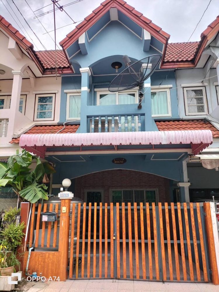 For Rent Townhouse Karnjanatip